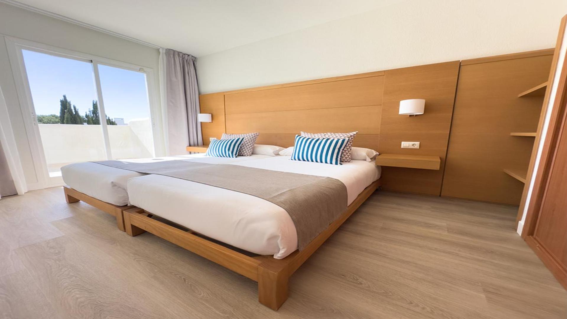 Aparthotel Bluesea Club Martha'S Cala D´Or Esterno foto