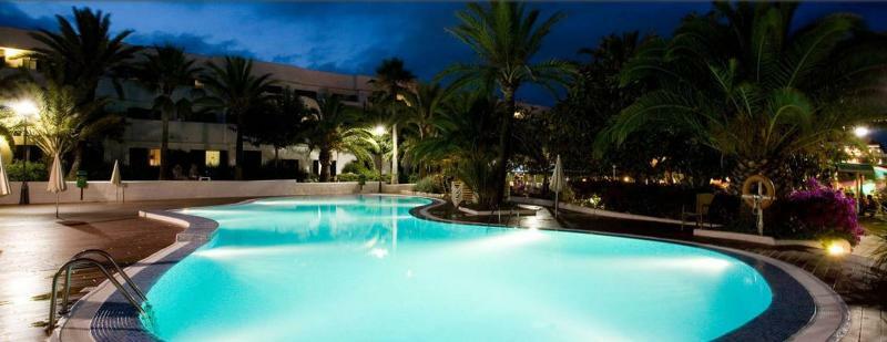 Aparthotel Bluesea Club Martha'S Cala D´Or Esterno foto